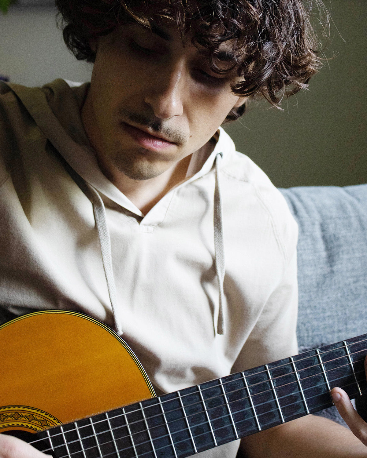 ZIMEGO Men's Pigment Dyed Short Sleeve Vintage Fashion Hoodie